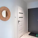 Slavita Park, Myweek Apartment *