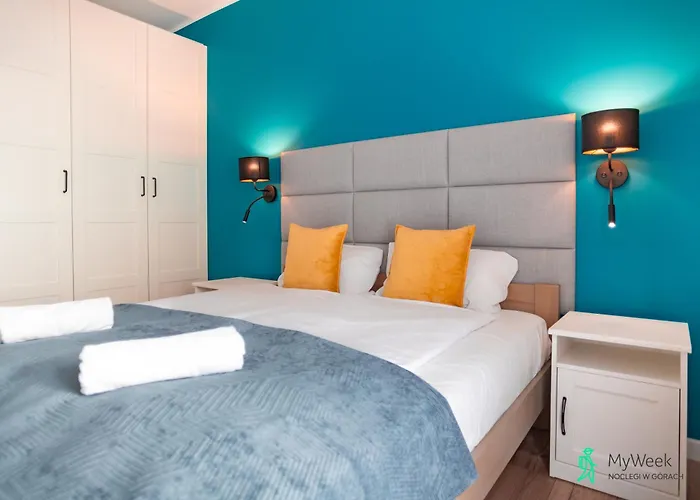 Slavita Park, Myweek *